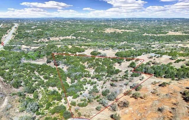 rental at 162 Zinnia in Spring Branch, TX — photo 2