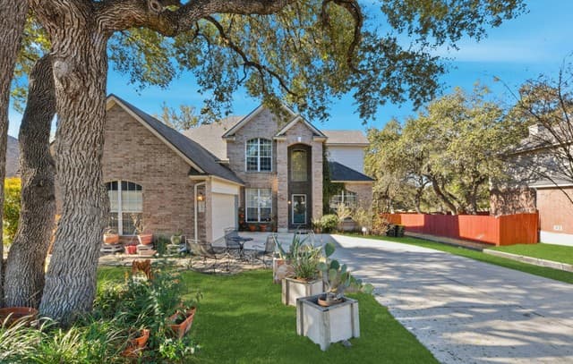 4-bedroom rental at 3804 Arroyo Seco in Schertz, TX — photo 2