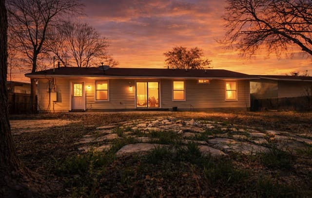 4-bedroom rental at 346 Ashland in San Antonio, TX — photo 2