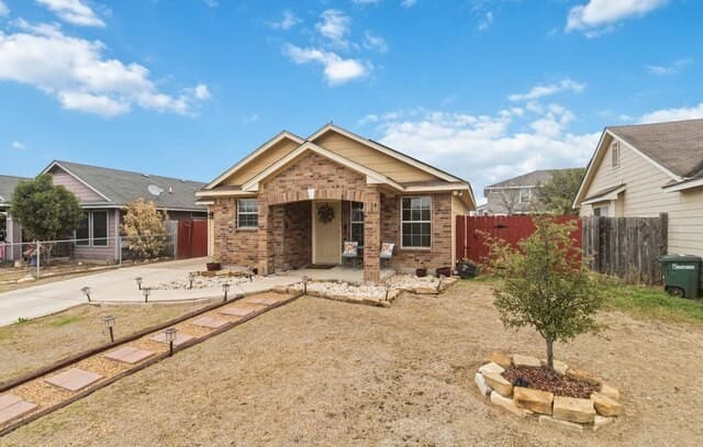3-bedroom rental at 11402 Gaylord in San Antonio, TX — photo 1