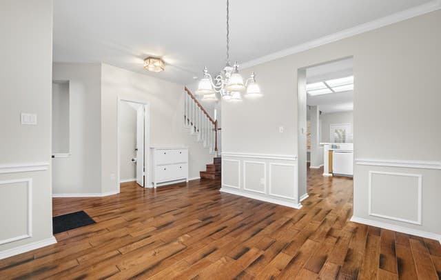 3-bedroom rental at 2634 Lakehills St in San Antonio, TX — photo 5