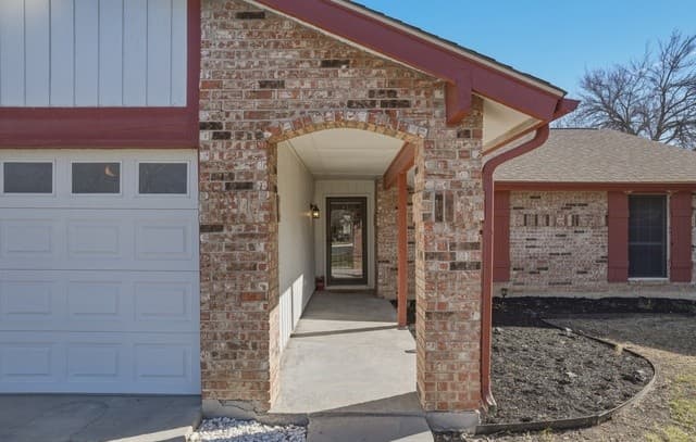 4-bedroom rental at 7847 Grass Hollow in Live Oak, TX — photo 4