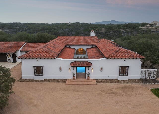 Home for sale at 2835 Palomino Springs in Bandera, TX — photo 2
