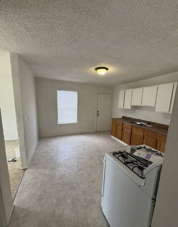 rental at 2513 Quintana in San Antonio, TX — photo 3
