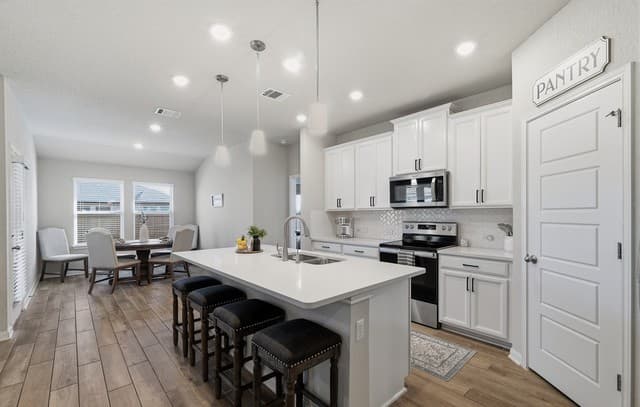 3-bedroom rental at 3016 Toscana in Schertz, TX — photo 4