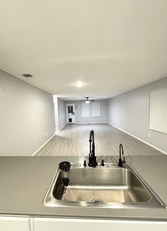 4-bedroom rental at 6855 Burgess Rdg in Converse, TX — photo 5