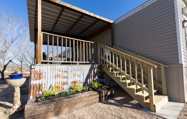 Home for sale at 869 & 873 County Road 773 in Devine, TX — photo 3