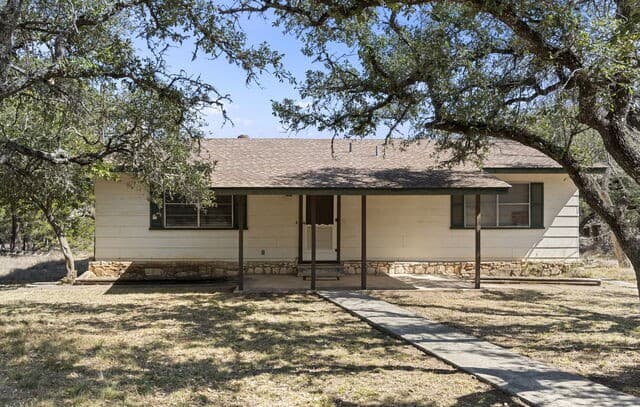 Home for sale at 130 River Ranch in Boerne, TX — photo 2