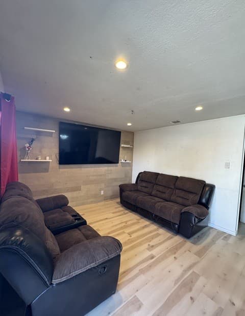 3-bedroom rental at 2814 Mosscircle Dr. in San Antonio, TX — photo 4