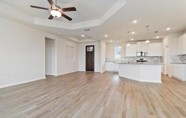 3-bedroom rental at 21144 Prairie Rose in San Antonio, TX — photo 1