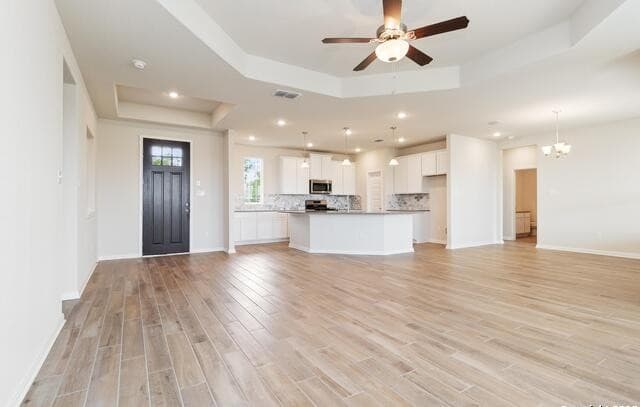 3-bedroom rental at 21144 Prairie Rose in San Antonio, TX — photo 2