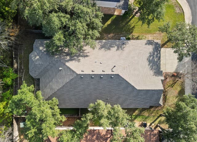 3-bedroom rental at 26710 Trinity Hill in San Antonio, TX — photo 3