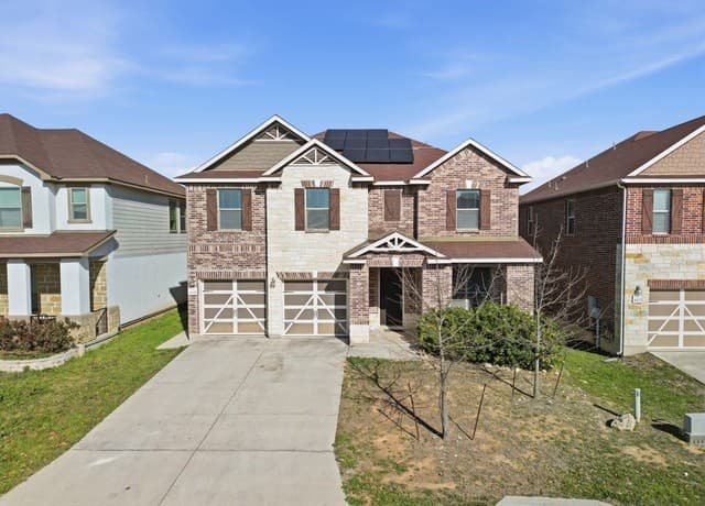 4-bedroom rental at 4431 Oak Roset in San Antonio, TX — photo 1