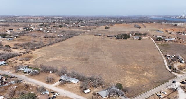 rental at 15785 Kilowatt RD in Elmendorf, TX — photo 1