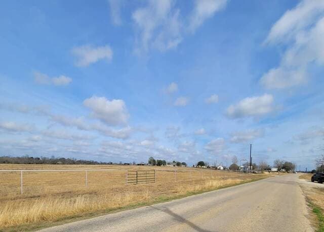 rental at 15785 Kilowatt RD in Elmendorf, TX — photo 5