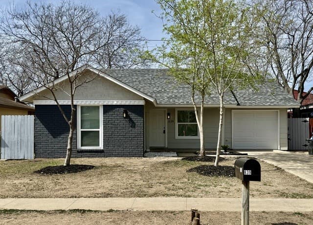 3-bedroom rental at 839 Pleasure Park in San Antonio, TX — photo 1