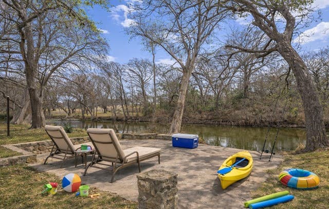 3-bedroom rental at 1211 Alamo in Castroville, TX — photo 3