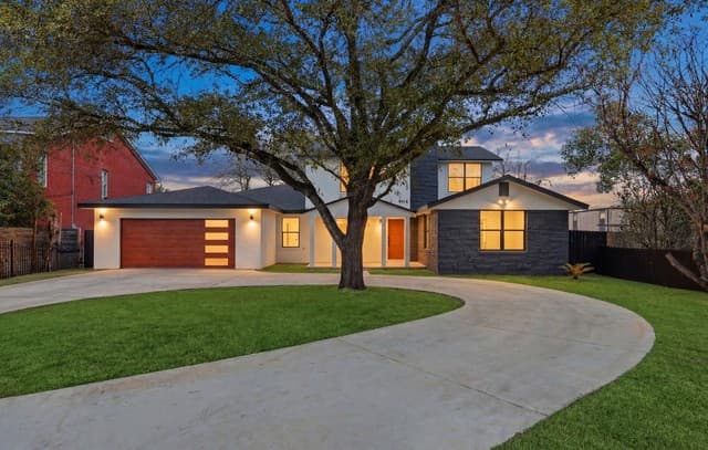 4-bedroom rental at 319 E Terra Alta in San Antonio, TX — photo 1