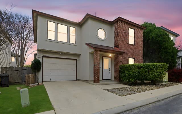 3-bedroom rental at 5506 Kenton Bluff in San Antonio, TX — photo 1