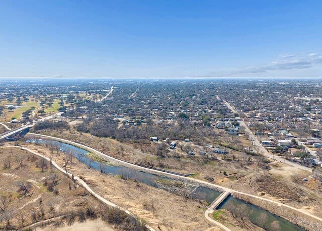 rental at 4526 Sierra in San Antonio, TX — photo 4