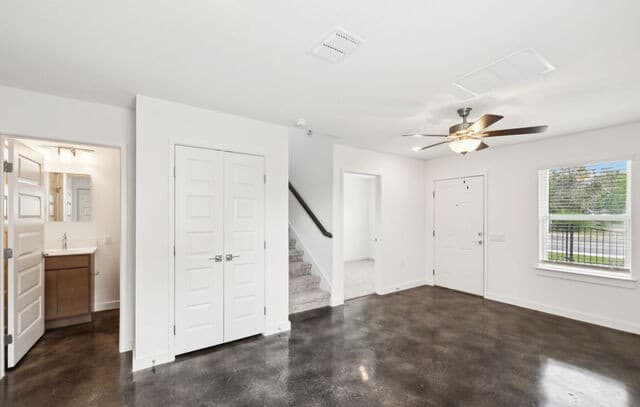 3-bedroom rental at 2916 Martin Luther King in San Antonio, TX — photo 4