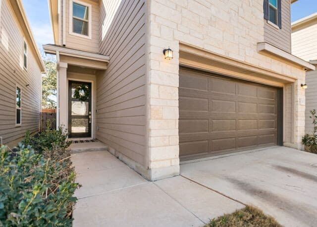 3-bedroom rental at 14839 Vance Jackson #303 Unit UNIT 303 in San Antonio, TX — photo 4