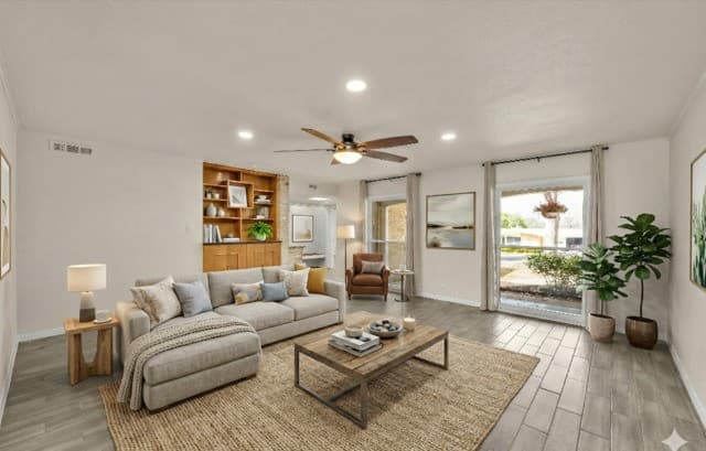 3-bedroom rental at 130 Dawnridge in San Antonio, TX — photo 5