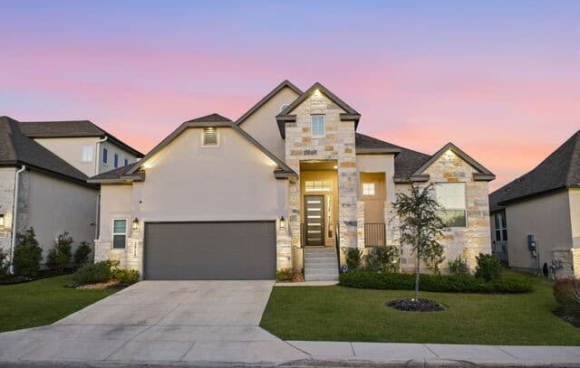 4-bedroom rental at 24718 Resort Pkwy in San Antonio, TX — photo 1