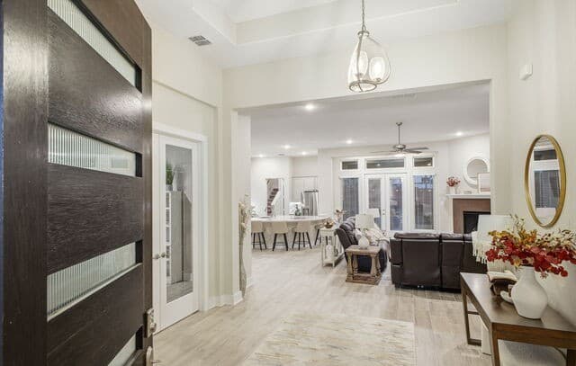 4-bedroom rental at 24718 Resort Pkwy in San Antonio, TX — photo 5