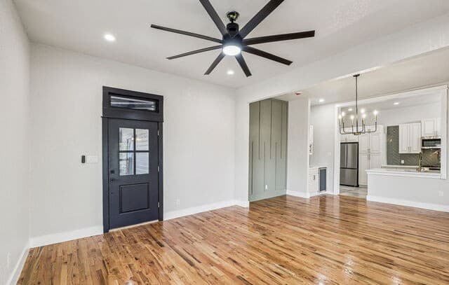 3-bedroom rental at 826 Dawson in San Antonio, TX — photo 4