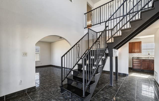 4-bedroom rental at 17896 Pleasanton Rd in San Antonio, TX — photo 3