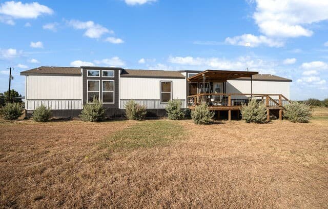 3-bedroom rental at 149 Pr 4777 in Castroville, TX — photo 4