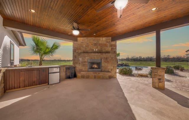 Home for sale at 3255 Fm 539 in La Vernia, TX — photo 3
