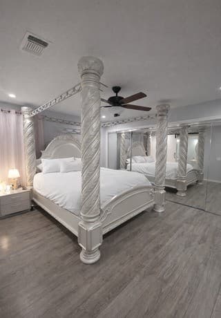 3-bedroom rental at 640 Avenue J in Poteet, TX — photo 5
