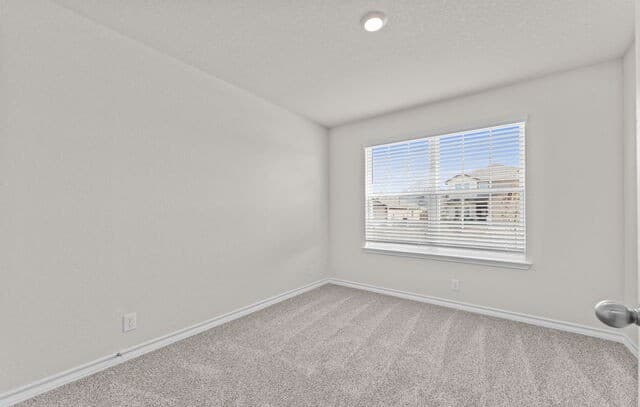 4-bedroom rental at 632 Sumpter Banks in Cibolo, TX — photo 4