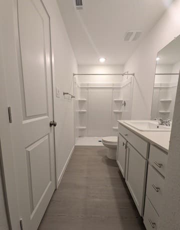 3-bedroom rental at 12003 Floral Blossom in Converse, TX — photo 5