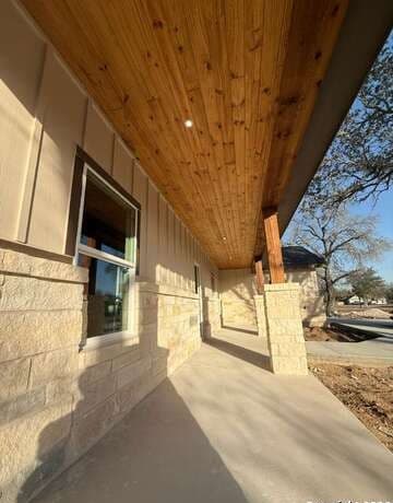 Home for sale at 48 Grey Fox in Poteet, TX — photo 3