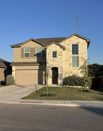 4-bedroom rental at 21328 Ruby in San Antonio, TX — photo 1