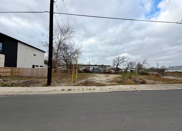 rental at 234 Cassiano in San Antonio, TX — photo 3