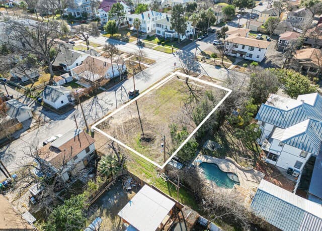rental at 1003 W Woodlawn Ave in San Antonio, TX — photo 5