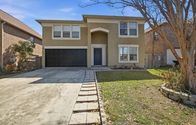 3-bedroom rental at 11438 Lima in San Antonio, TX — photo 1