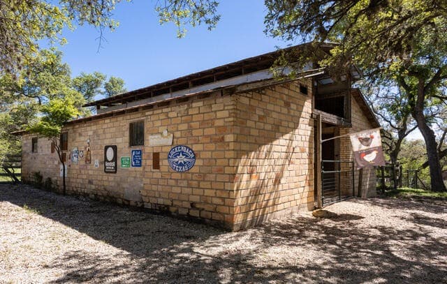 3-bedroom rental at 132 Ridge in Boerne, TX — photo 5