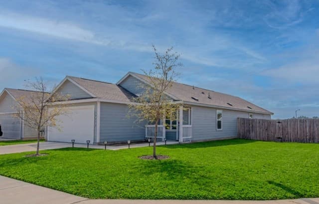 4-bedroom rental at 14632 Bolinger Mill in San Antonio, TX — photo 3