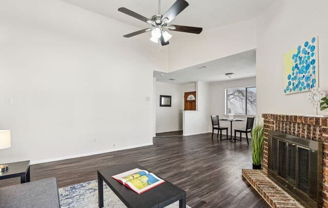 2-bedroom rental at 349 Harmony Ct Unit #349 in San Antonio, TX — photo 5
