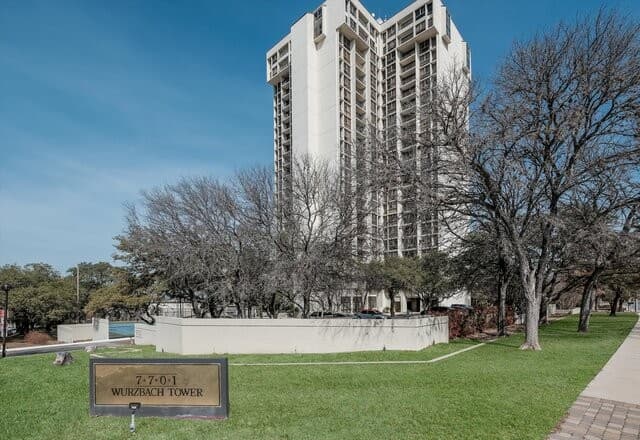 1-bedroom rental at 7701 Wurzbach Unit 1803 in San Antonio, TX — photo 3