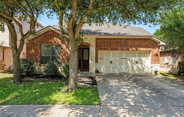 4-bedroom rental at 208 Cold River in Boerne, TX — photo 1