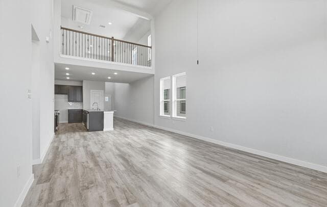 4-bedroom rental at 8521 Merlin Cove in San Antonio, TX — photo 2