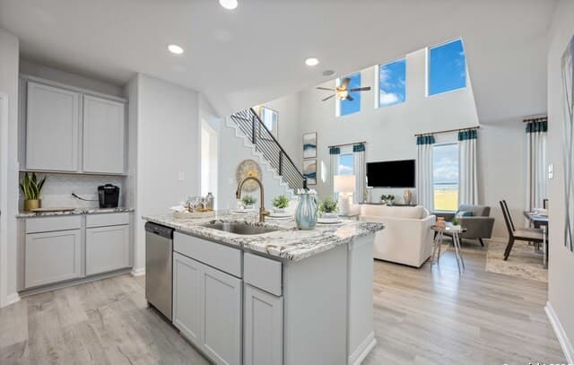 4-bedroom rental at 16435 Ginger Crossing in Elmendorf, TX — photo 5