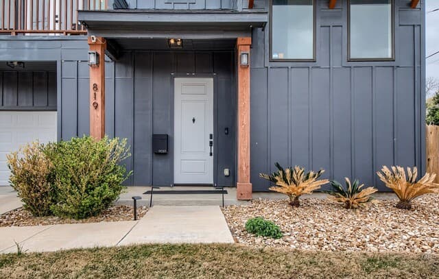 3-bedroom rental at 819 Saint James in San Antonio, TX — photo 4