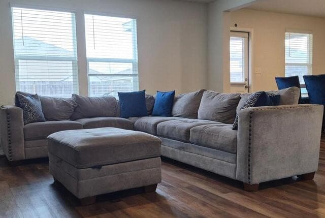 3-bedroom rental at 5819 Rolling Glen in San Antonio, TX — photo 5